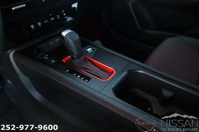 2025 Nissan Kicks SR FWD