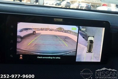 2025 Nissan Kicks SR FWD