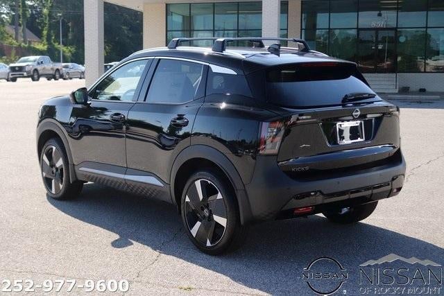 2025 Nissan Kicks SR FWD