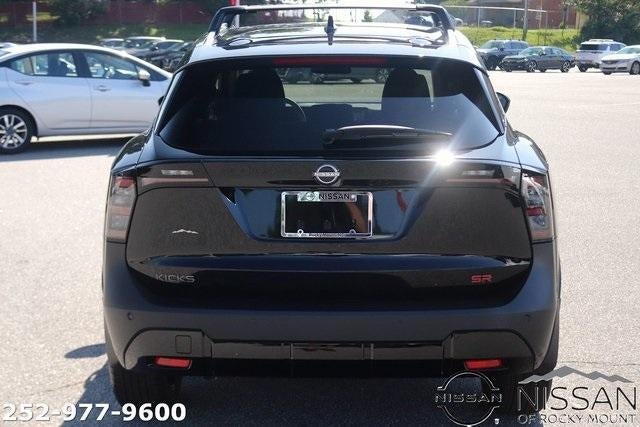 2025 Nissan Kicks SR FWD