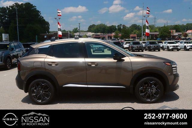 2026 Nissan Kicks SR FWD