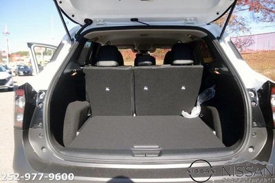 2026 Nissan Kicks SR FWD