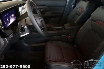 2025 Nissan Kicks SR FWD