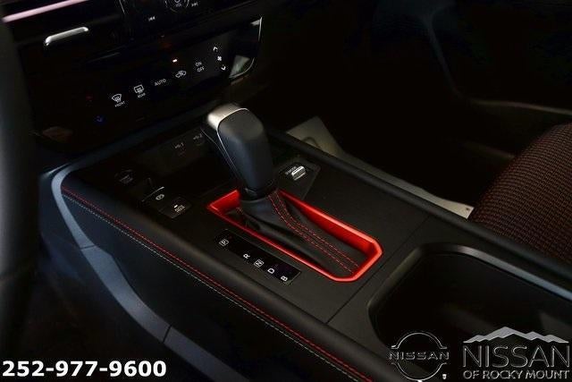 2025 Nissan Kicks SR FWD