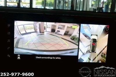 2025 Nissan Kicks SR FWD