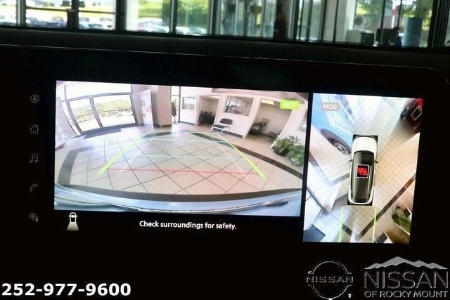 2025 Nissan Kicks SR FWD