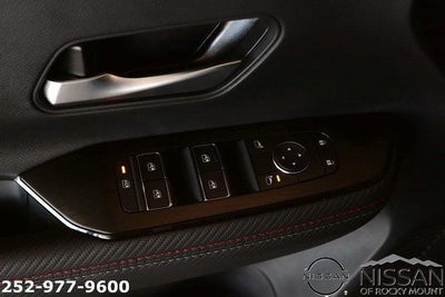 2025 Nissan Kicks SR FWD