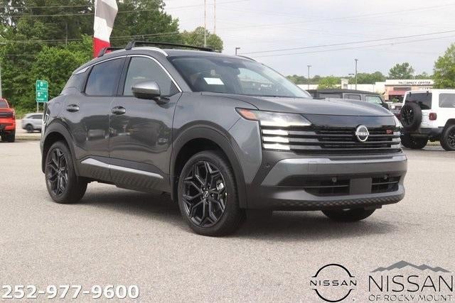 2025 Nissan Kicks SR FWD