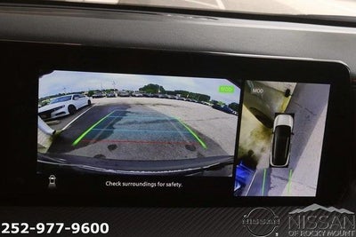 2025 Nissan Kicks SR FWD