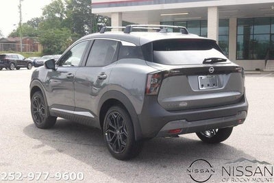 2025 Nissan Kicks SR FWD