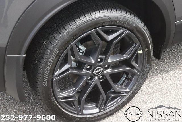 2025 Nissan Kicks SR FWD