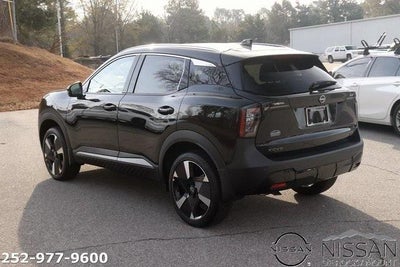 2026 Nissan Kicks SR FWD