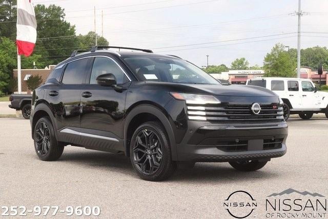 2025 Nissan Kicks SR FWD