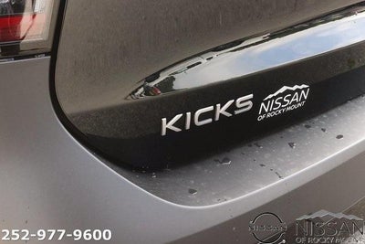 2025 Nissan Kicks SR FWD
