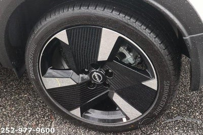 2026 Nissan Kicks SR FWD