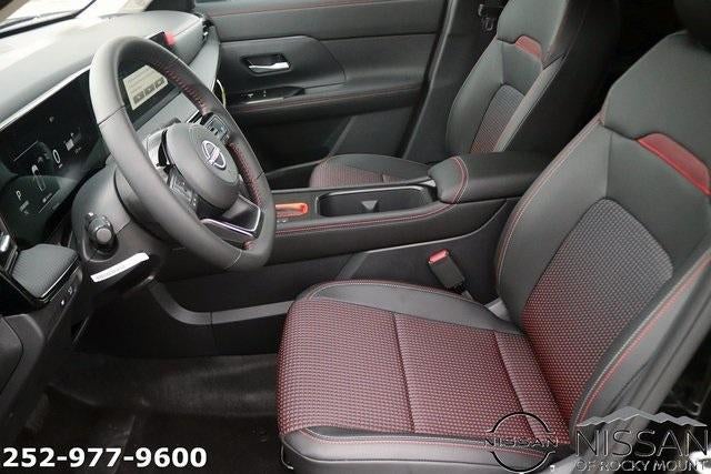 2025 Nissan Kicks SR FWD