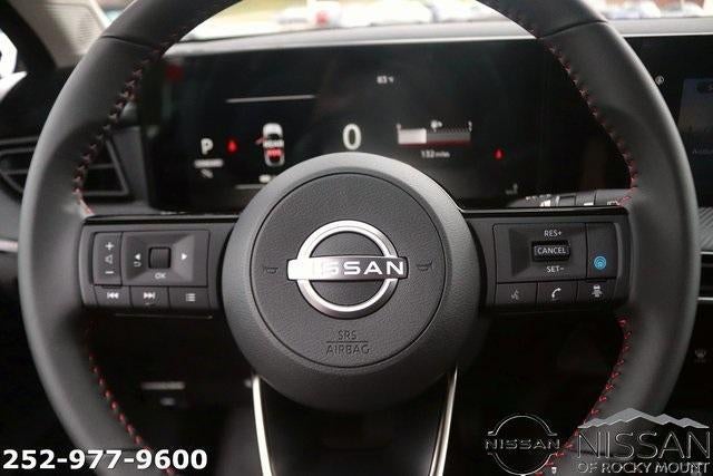 2025 Nissan Kicks SR FWD