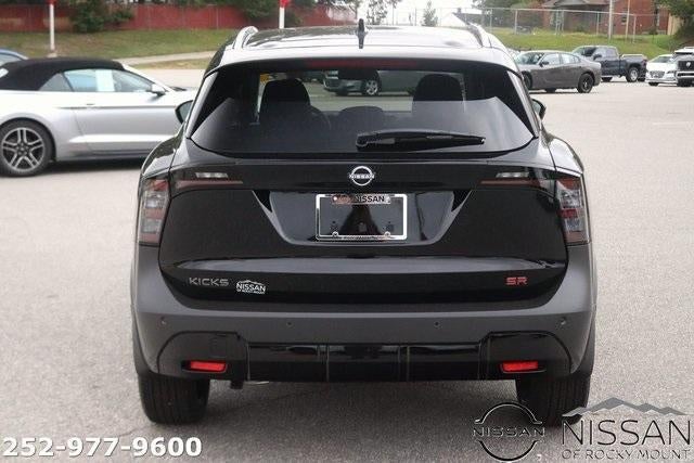 2025 Nissan Kicks SR FWD