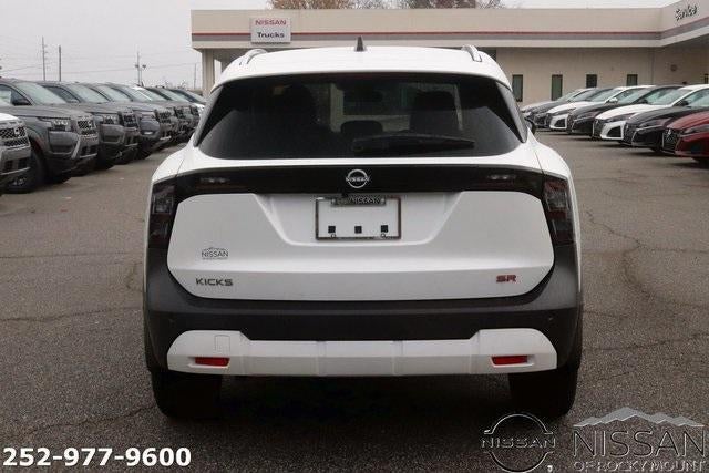 2026 Nissan Kicks SR FWD