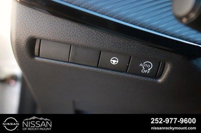 2027 Nissan Kicks SR FWD