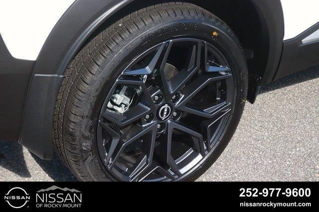 2027 Nissan Kicks SR FWD