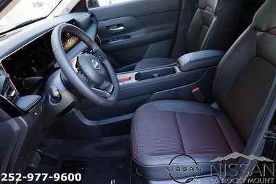 2025 Nissan Kicks SR AWD