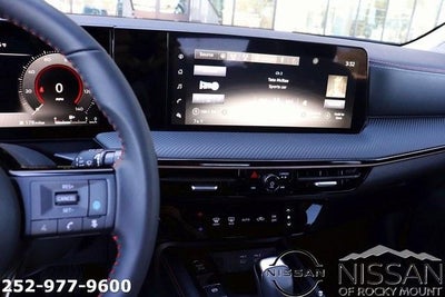 2025 Nissan Kicks SR AWD