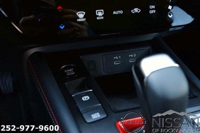 2025 Nissan Kicks SR AWD