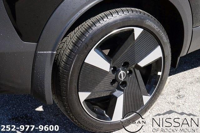 2025 Nissan Kicks SR AWD