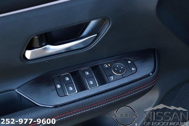 2025 Nissan Kicks SR AWD