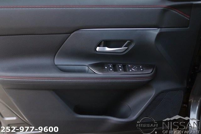 2025 Nissan Kicks SR AWD