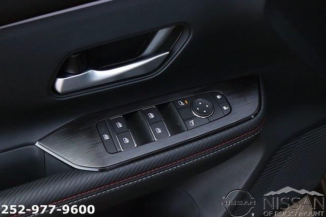 2025 Nissan Kicks SR AWD