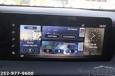 2025 Nissan Kicks SR AWD