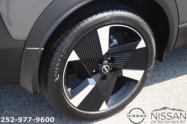 2025 Nissan Kicks SR AWD