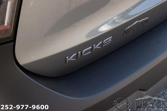 2025 Nissan Kicks SR AWD