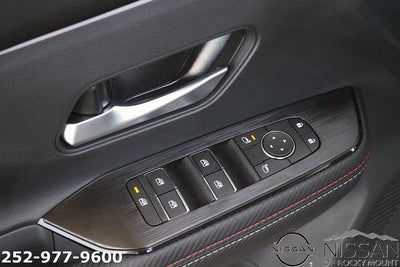 2025 Nissan Kicks SR AWD