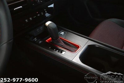 2025 Nissan Kicks SR AWD