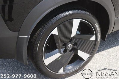 2025 Nissan Kicks SR AWD