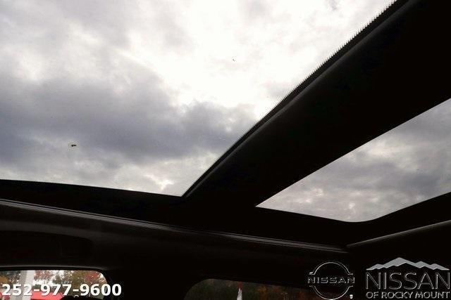 2026 Nissan Kicks SR FWD