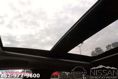 2026 Nissan Kicks SR FWD