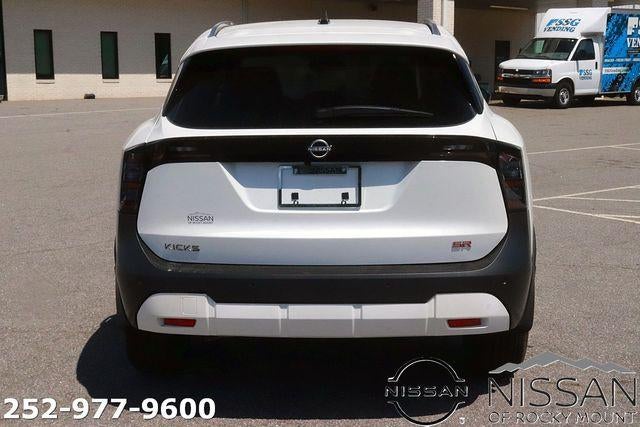 2026 Nissan Kicks SR FWD