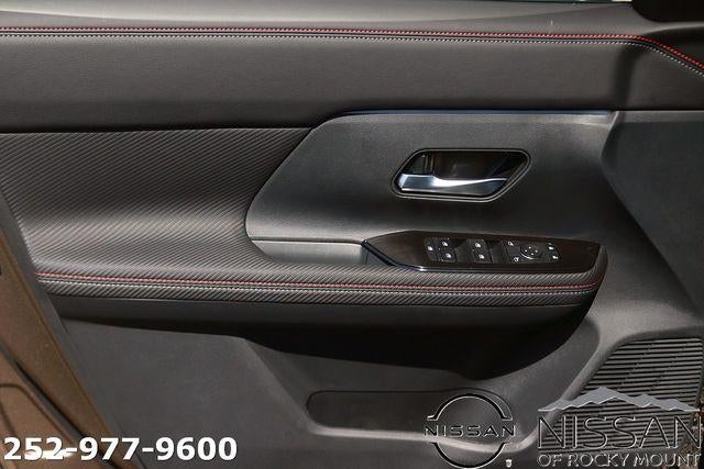 2026 Nissan Kicks SR AWD