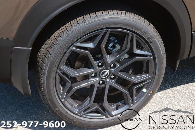 2026 Nissan Kicks SR AWD