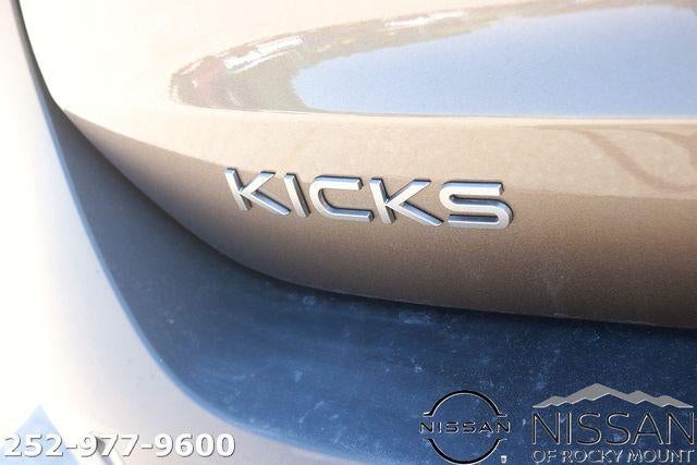 2026 Nissan Kicks SR AWD