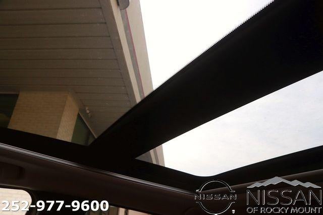 2026 Nissan Kicks SR AWD