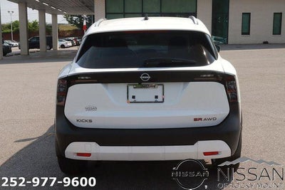 2026 Nissan Kicks SR AWD