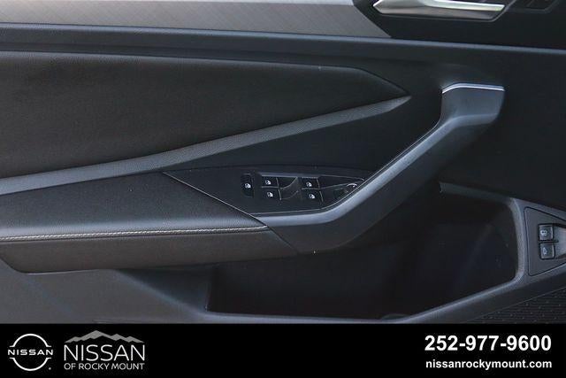 2024 Volkswagen Jetta SE Auto