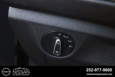 2024 Volkswagen Jetta SE Auto