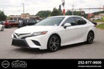 2020 Toyota Camry SE Auto (SE)