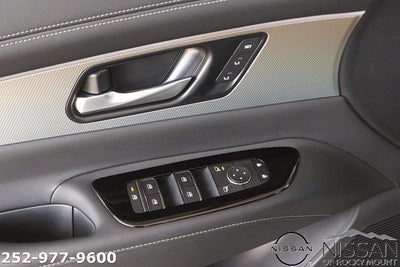 2025 Nissan Murano AWD SL